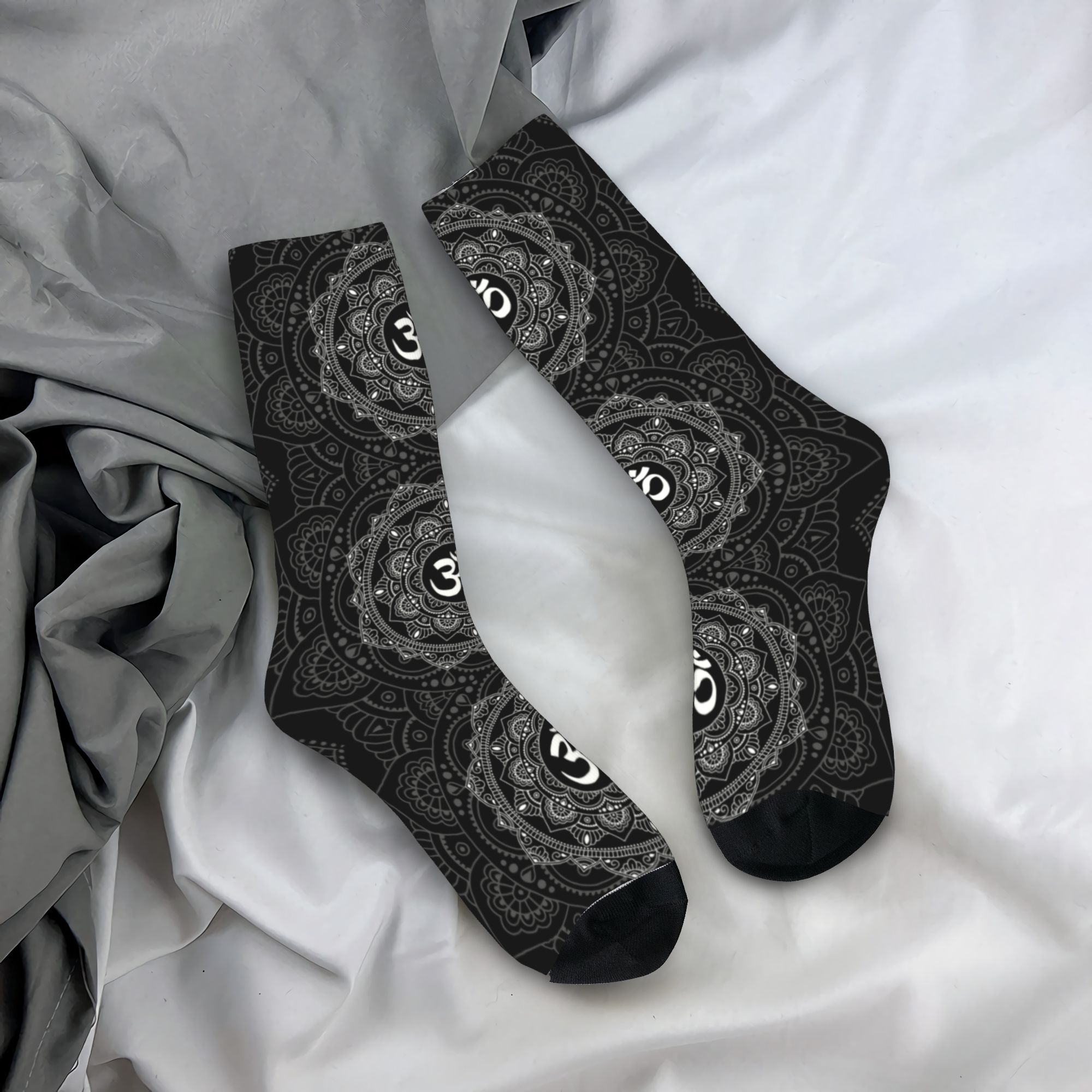 Skarpetki z mandalą Om, męskie – Dress Sock Men recenzja i cena